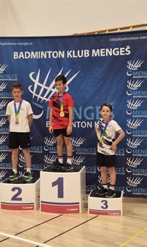 1. Mladinski turnir Li-Ning lige - Mengeš Šest medalj in eno četrto mesto (4)